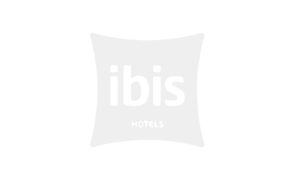 remotehq-hotel-logos_ibis